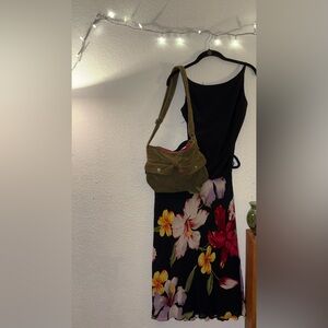 Lily Floral Midi Skirt Joule Black Backless tank blouse Levi’s corduroy bag